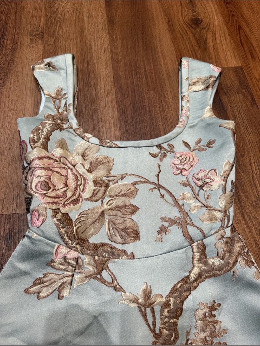 SAU LEE Brooke Floral Brocade Column Gown - Picture 4 of 5